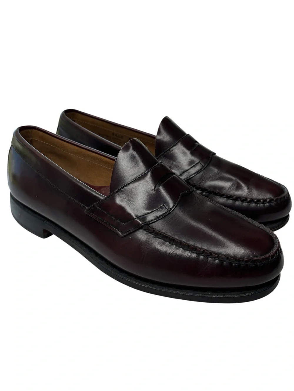 G H Bass Weejuns Penny Loafers Mens Size 9.5 EE Burgundy Leather Classic Preppy